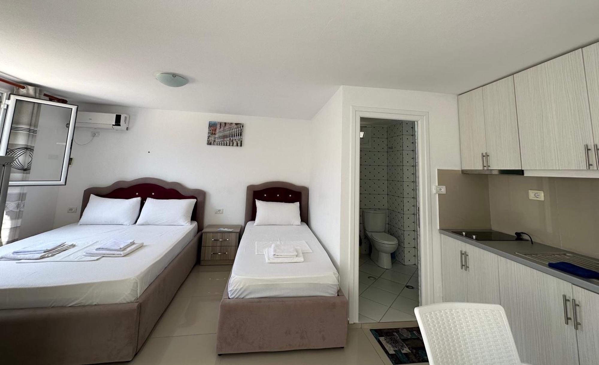 Joni Apartments Ksamil Exterior photo
