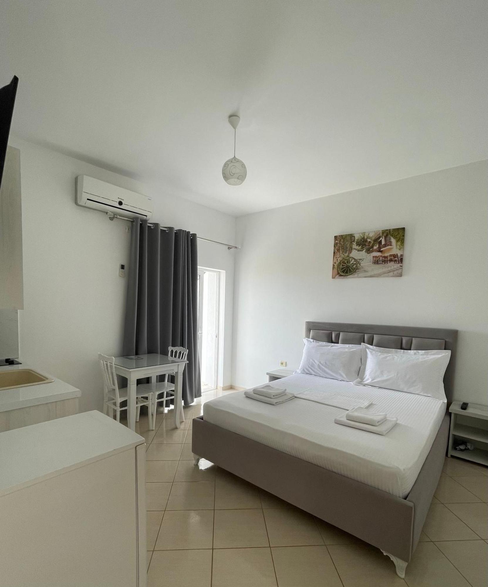 Joni Apartments Ksamil Exterior photo